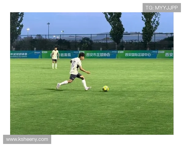 足球比赛直播鲸鱼带你领略精彩赛事瞬间与激情时刻 足球比赛直播鲸鱼带你领略精彩赛事瞬间与激情时刻